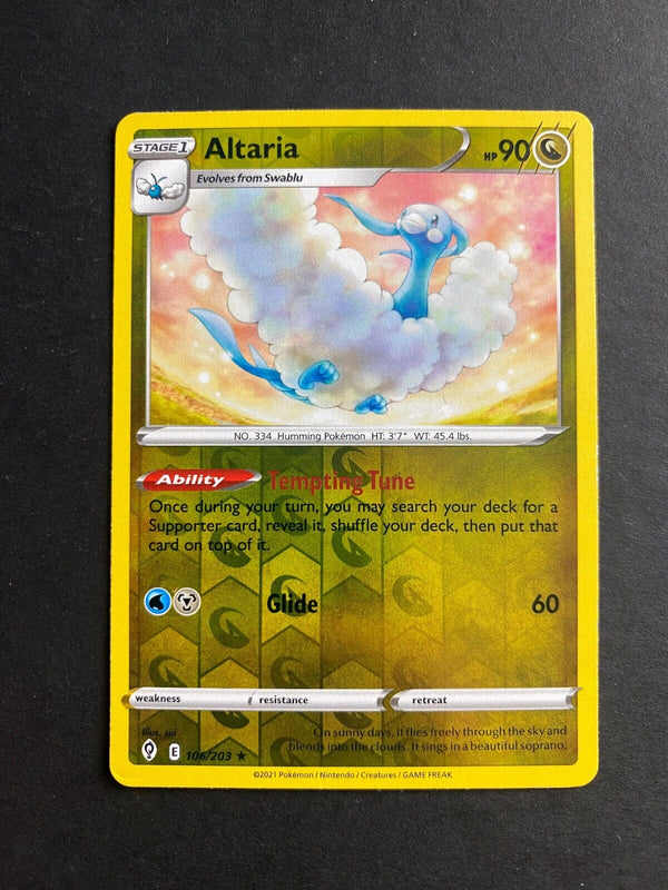 Pokemon Altaria 106/203 Evolving Skies Reverse Holo LP/NM