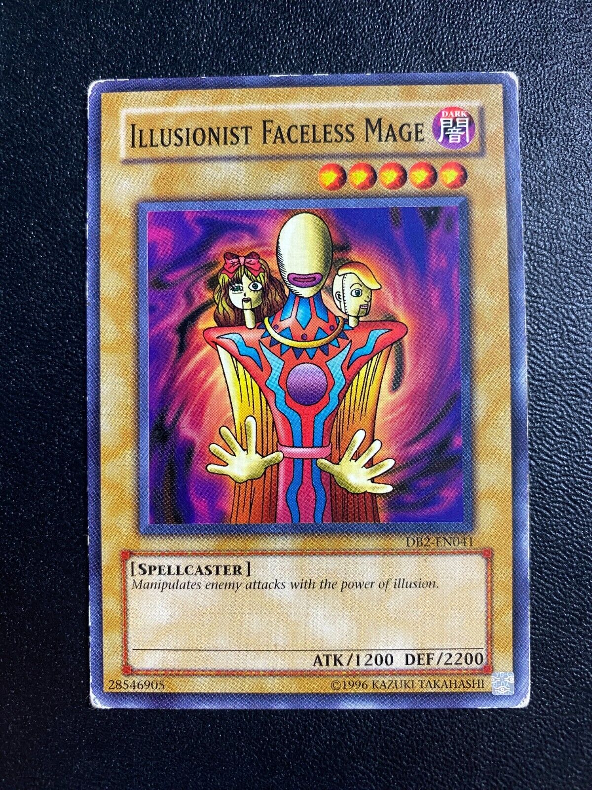 Yugioh Illusionist Faceless Mage DB2-EN041 Common Unlimited Edition HP