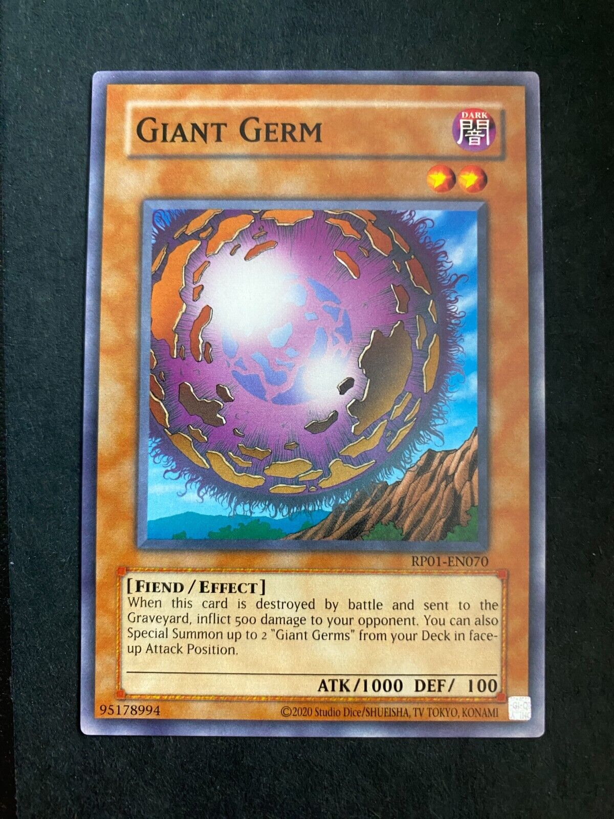 Yugioh Giant Germ RP01-EN070 Common Retro Pack Reprint NM