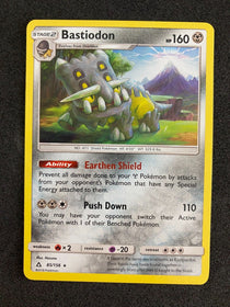 Pokemon Bastiodon 85/156 Ultra Prism Holo NM