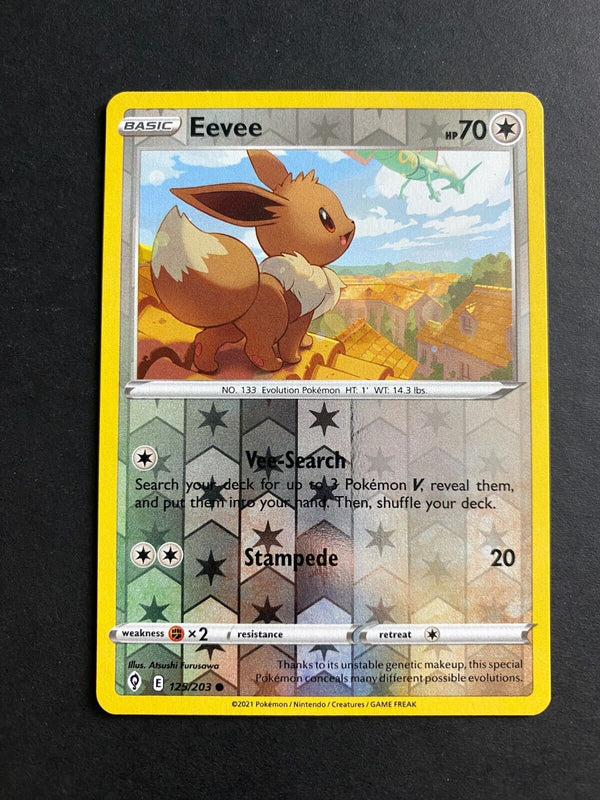 Pokemon Eevee 125/203 Evolving Skies Reverse Holo LP/NM