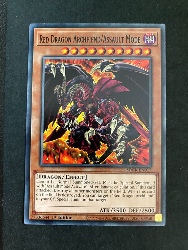 Yugioh Red Dragon Archfiend/Assault Mode SDCK-EN017 Common 1st Edition NM