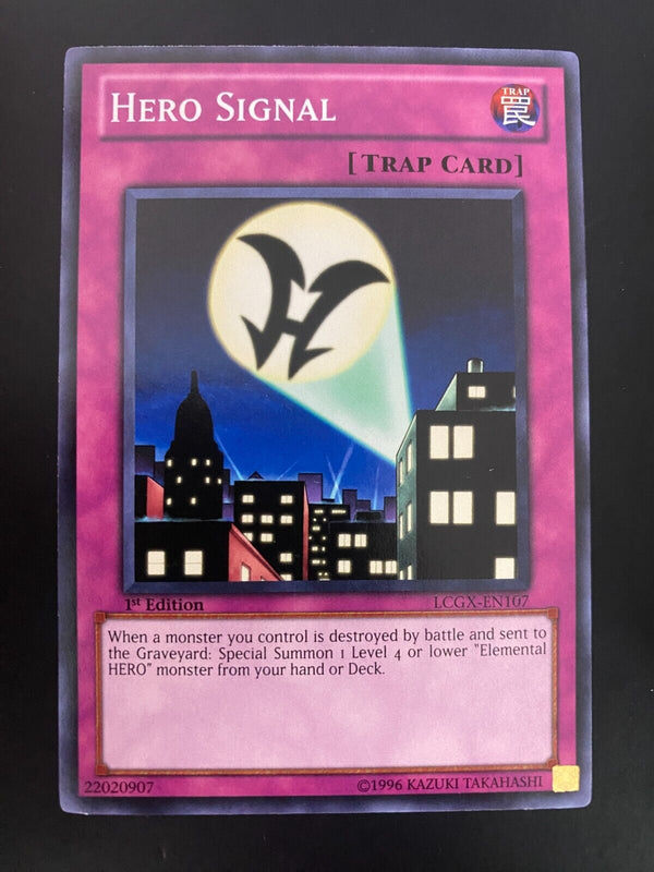 Yugioh Hero Signal LCGX-EN107 Common 1st Edition NM