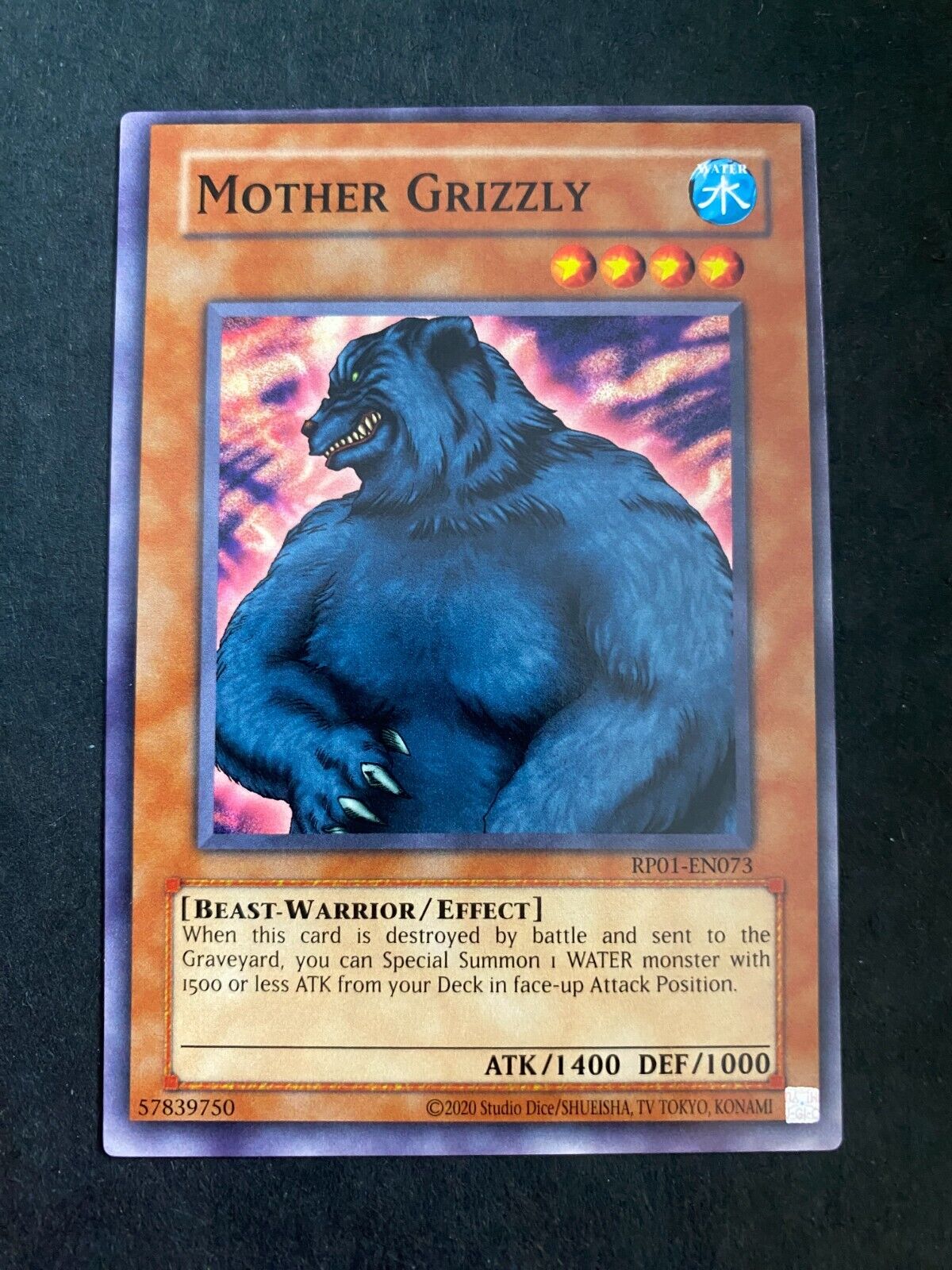 Yugioh Mother Grizzly RP01-EN073 Common (Misprint/Miscut) #2 Retro Pack NM