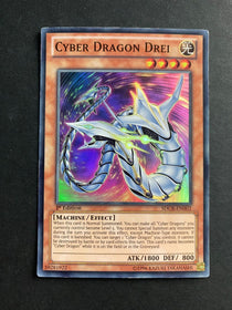 Yugioh Cyber Dragon Drei SDCR-EN002 Super Rare 1st Edition HP