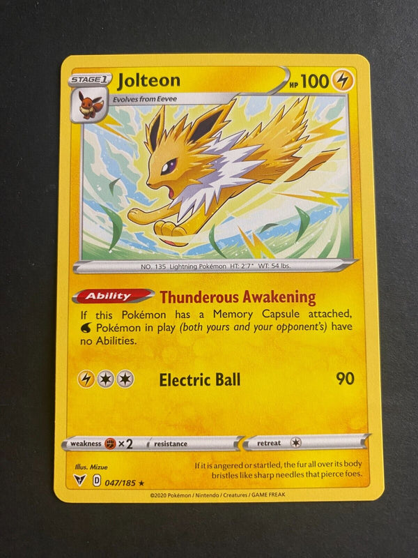 Pokemon Jolteon 047/185 Vivid Voltage Rare Non Holo NM