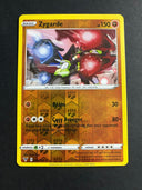 Pokemon Zygarde 093/185 Vivid Voltage Reverse Holo NM