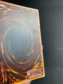 Yugioh Dark Magician of Chaos DUSA-EN054 Ultra Rare 1st Edition DAMAGED