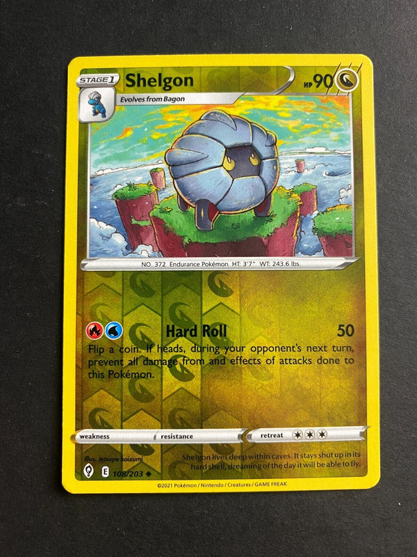 Pokemon Shelgon 108/203 Evolving Skies Reverse Holo LP/NM