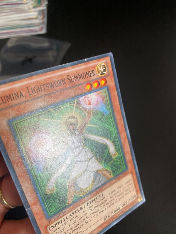 Yugioh Lumina, Lightsworn Summoner SDLI-EN012 Common 1st Edition Heavily Played