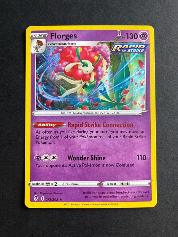 Pokemon Florges 073/203 Evolving Skies Holo LP/NM