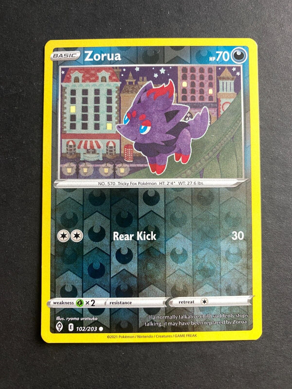 Pokemon Zorua 102/203 Evolving Skies Reverse Holo LP/NM