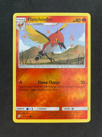 Pokemon Fletchinder 31/236 Unified Minds Reverse Holo NM