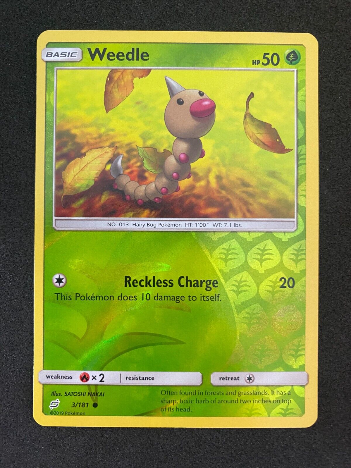 Pokemon Weedle 3/181 Team Up Reverse Holo NM