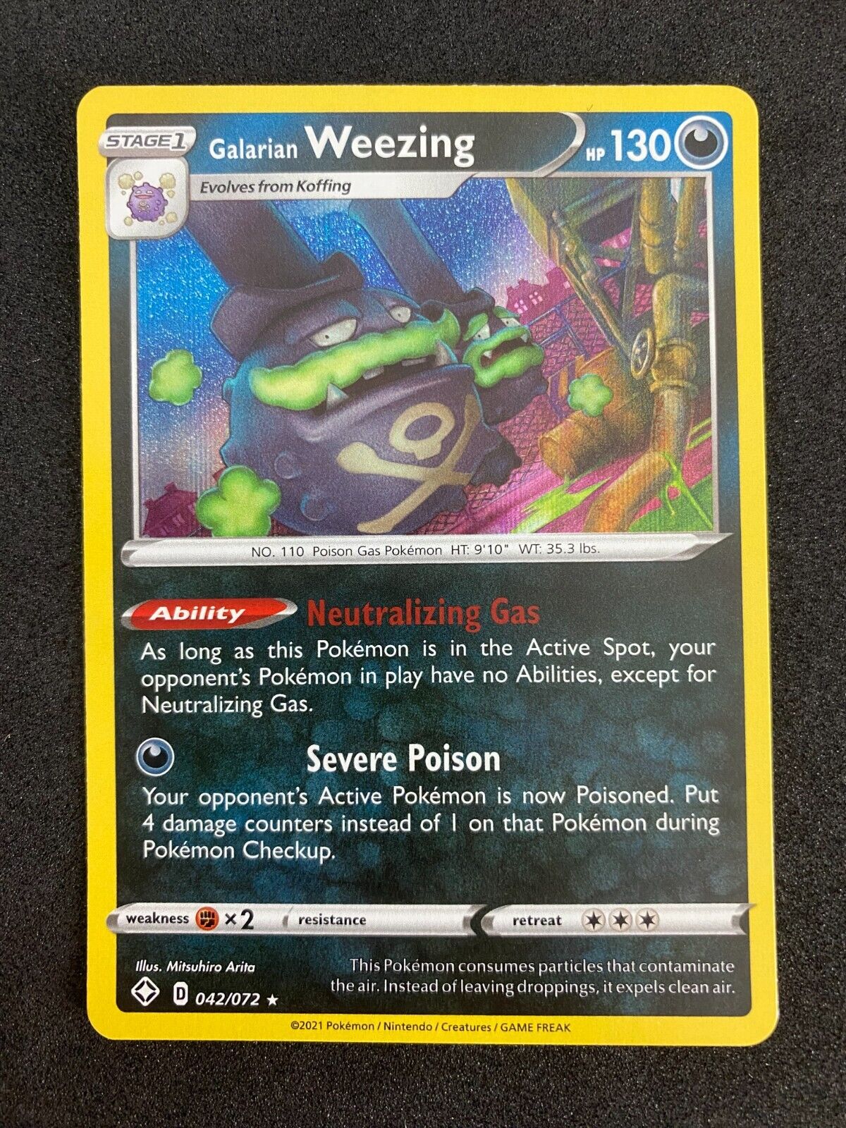 Pokemon Galarian Weezing 042/072 Shining Fates Holo NM-MINT