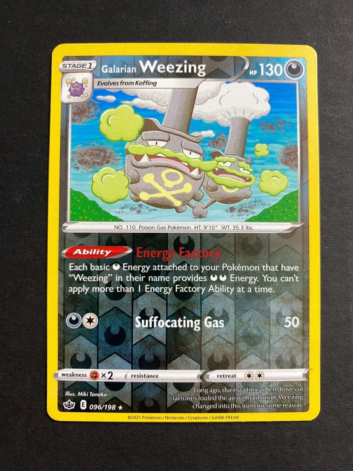 Pokemon Galarian Weezing 096/198 Chilling Reign Reverse Holo NM