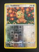 Pokemon Teddiursa 126/203 Evolving Skies Reverse Holo LP