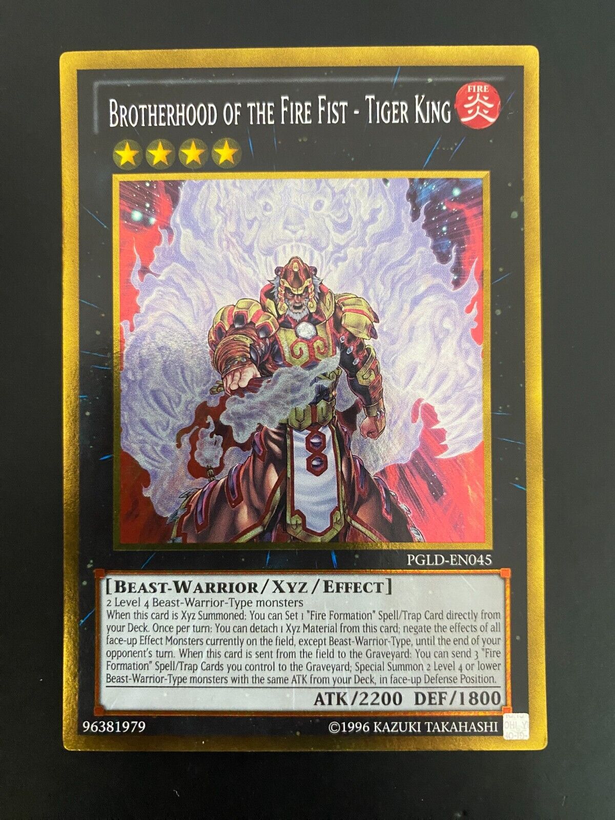 Yugioh Brotherhood of the Fire Fist - Tiger King PGLD-EN045 Gold Rare Unl NM