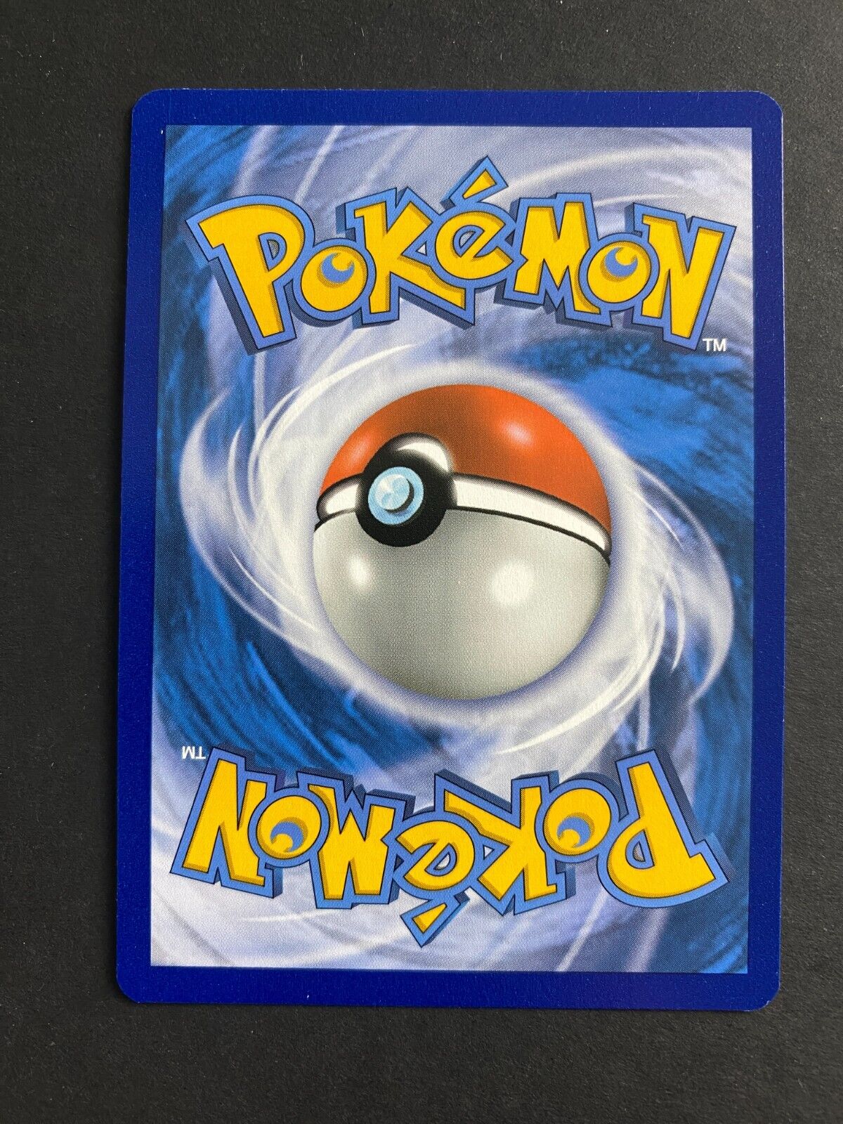 Pokemon Rowlet 011/189 Darkness Ablaze Reverse Holo NM