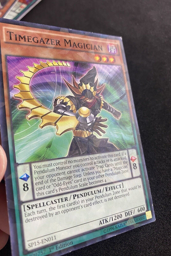 Yugioh Timegazer Magician SP15-EN011 1st Edition Shatterfoil Rare MP-LP