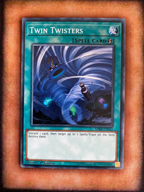 Yugioh Twin Twisters SDRR-EN032 Common 1st Edition NM/MINT