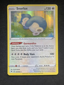 Pokemon Snorlax 131/198 Vivid Voltage Rare Holo NM