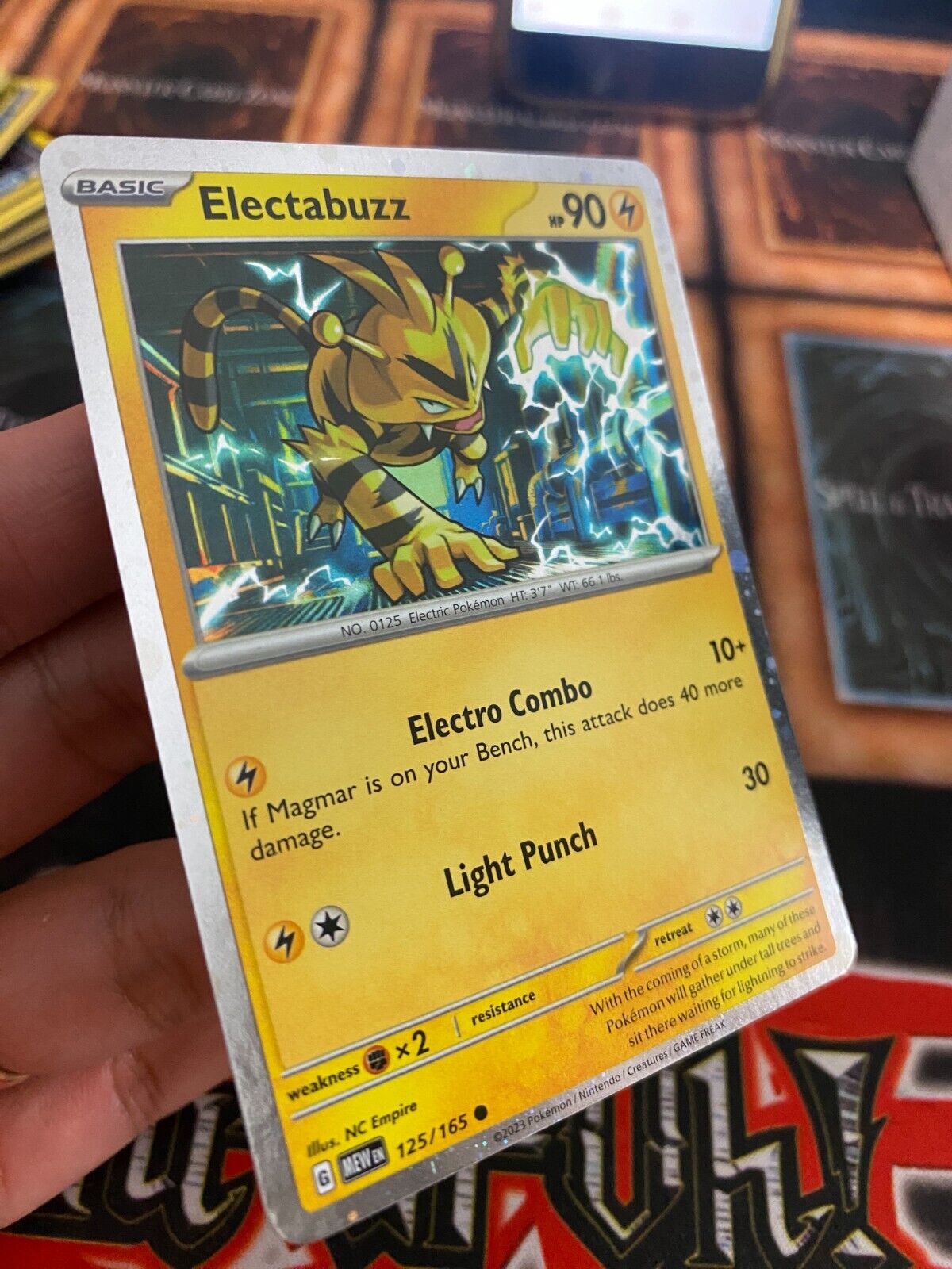 Pokemon Electabuzz 125/165 Pokemon 151 cosmos holo NM/MINT