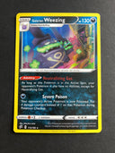 Pokemon Galarian Weezing 113/192 Rebel Clash Holo NM