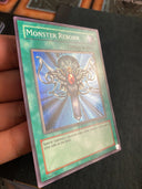 Yugioh Monster Reborn RP01-EN016 Super Rare (Original Print) Retro Pack MP/LP