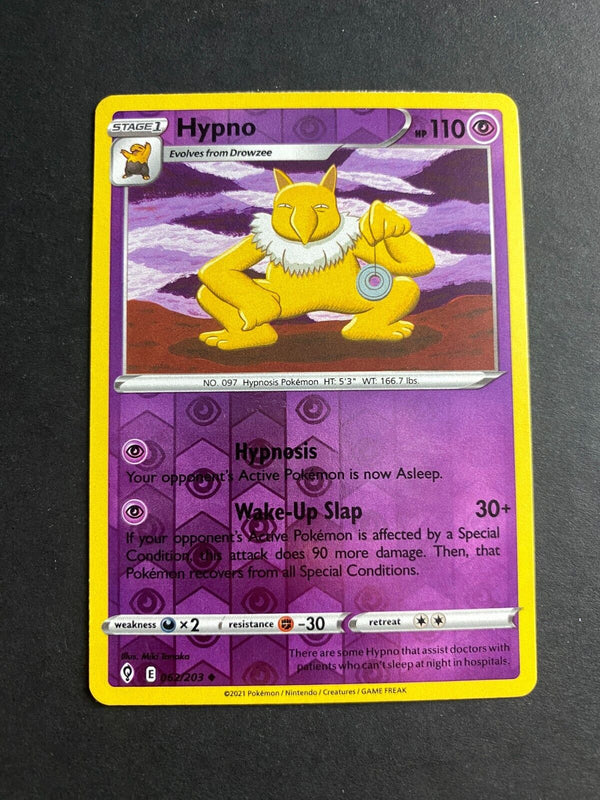 Pokemon Hypno 062/203 Evolving Skies Reverse Holo LP/NM