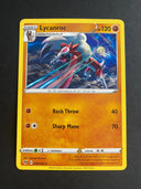 Pokemon Lycanroc 095/185 Vivid Voltage Rare Non Holo NM