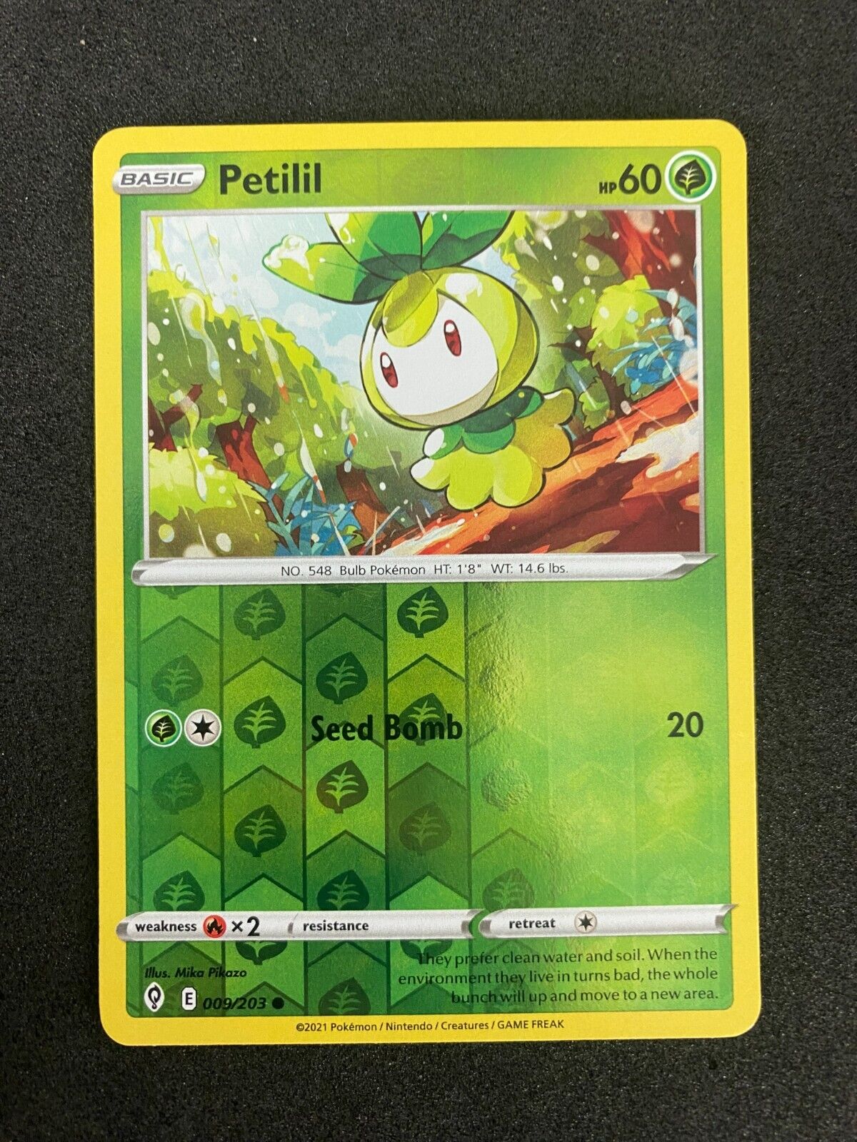 Pokemon Petilil 009/203 Evolving Skies Reverse Holo NM