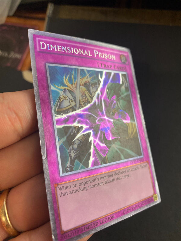 Yugioh Dimensional Prison NKRT-EN034 Platinum Rare Limited Edition HP