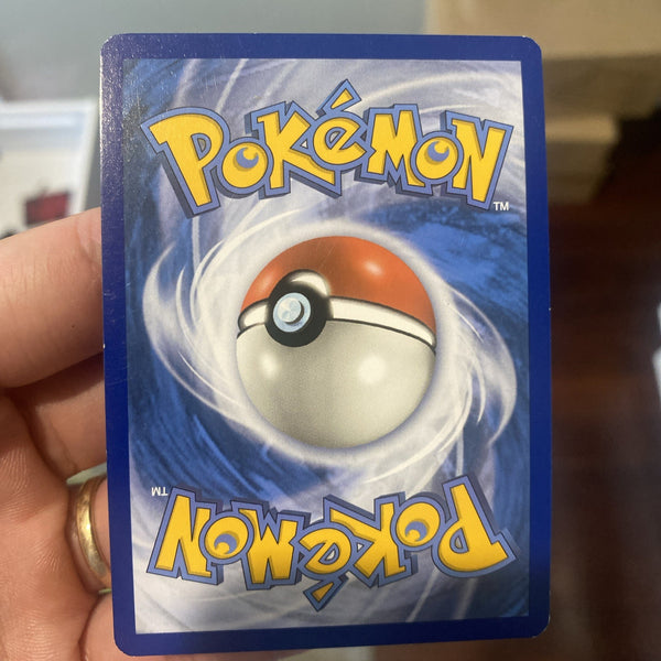 Pokemon Fletchling 179/236 Unified Minds Reverse Holo MP