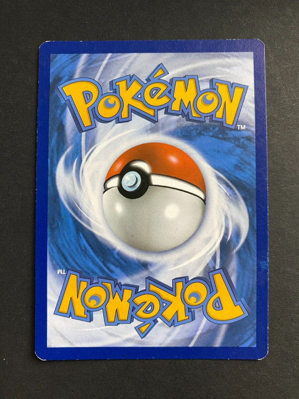 Pokemon Sneasel 030/198 Chilling Reign Reverse Holo LP