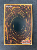 Yugioh Castel, the Skyblaster Musketeer PGL3-EN076 Gold Rare 1st Edition VLP