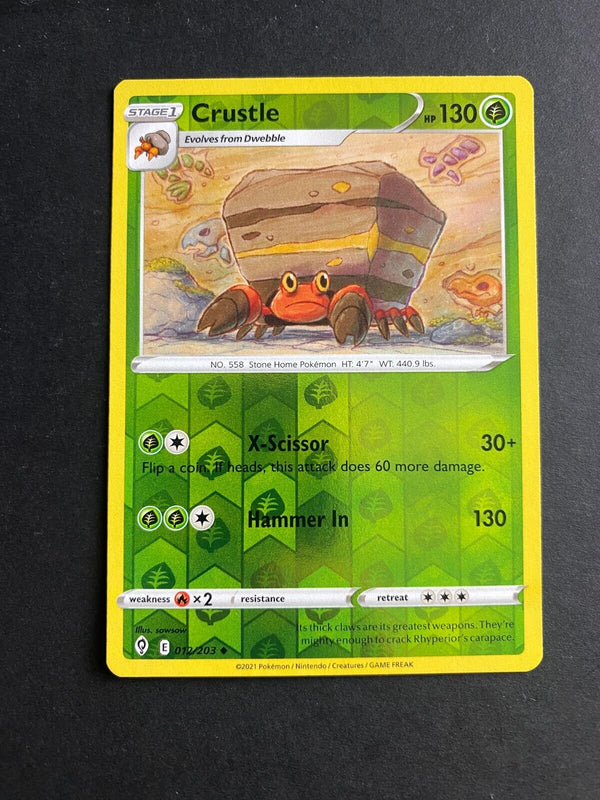 Pokemon Crustle 012/203 Evolving Skies Reverse Holo LP/NM