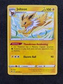 Pokemon Jolteon 047/185 Vivid Voltage Non Holo NM