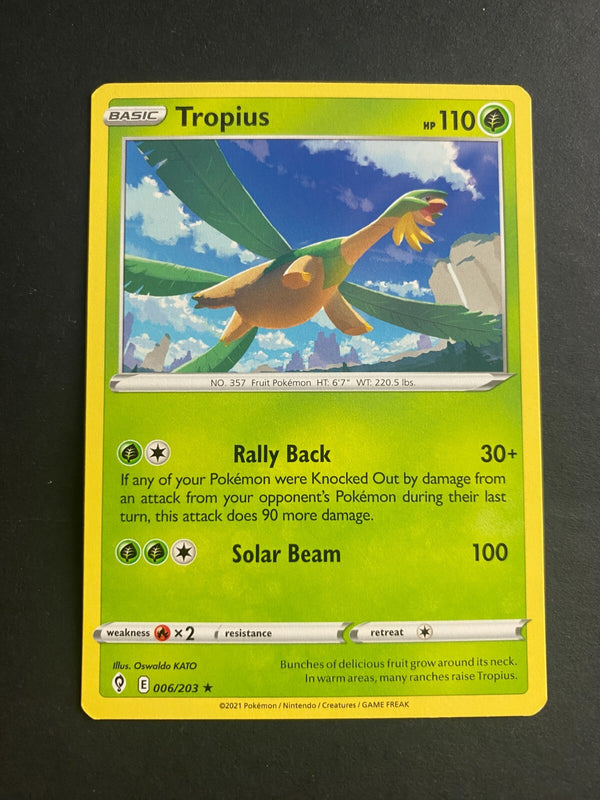 Pokemon Tropius 006/203 Evolving Skies Rare Non Holo NM