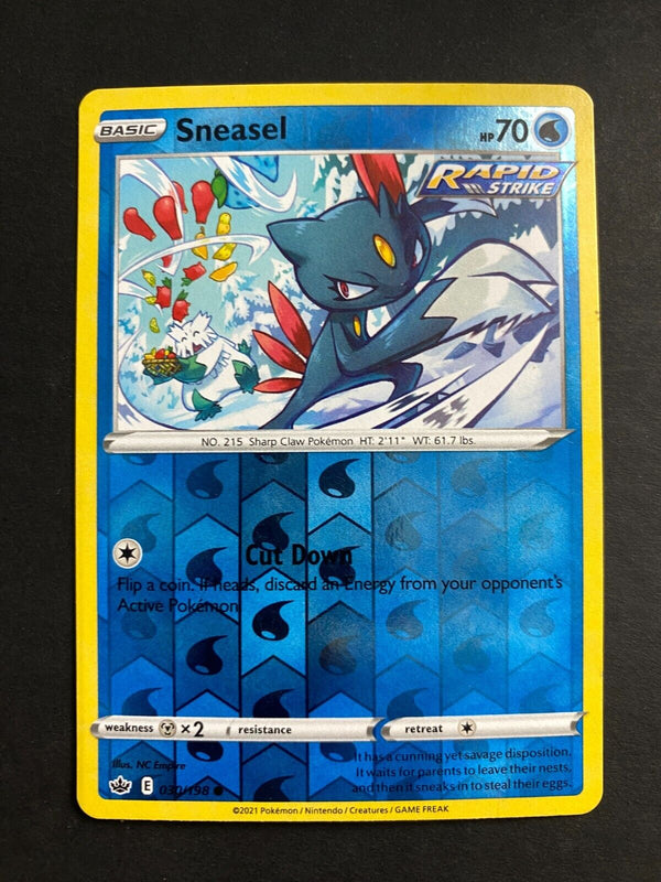Pokemon Sneasel 030/198 Chilling Reign Reverse Holo LP