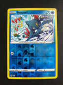 Pokemon Sneasel 030/198 Chilling Reign Reverse Holo LP