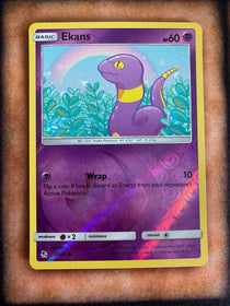 Pokemon Ekans 25/68 Hidden Fates Reverse Holo NM/MINT