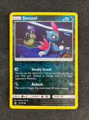 Pokemon Sneasel 73/156 Ultra Prism Reverse Holo NM