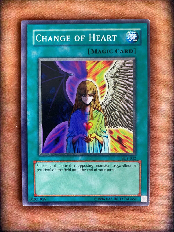 Yugioh Change of Heart SDY-032 Common Unlimited Edition (Offcentered) LP