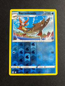 Pokemon Barraskewda 083/264 Fusion Strike Reverse Holo NM