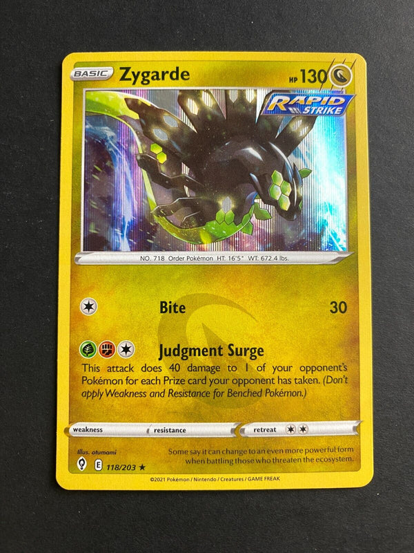 Pokemon Zygarde 118/203 Evolving Skies Holo LP/NM