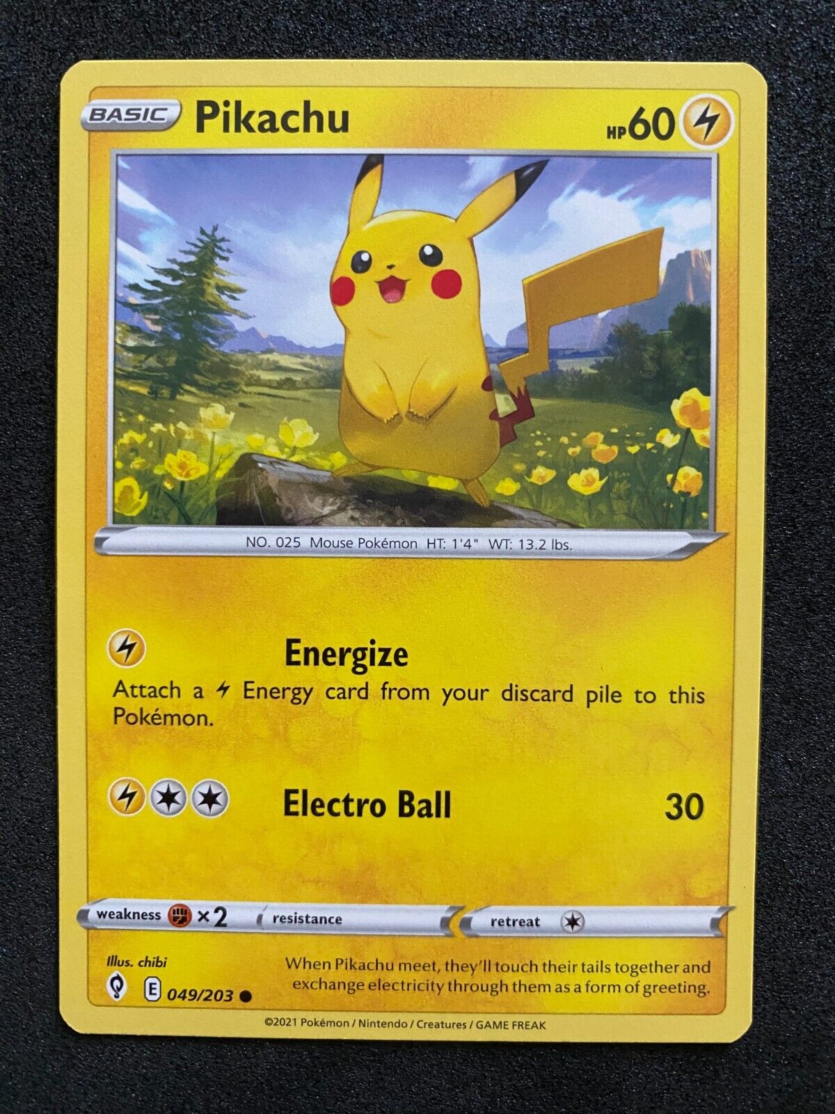 Pokemon Pikachu 049/203 Evolving Skies Non Holo NM-MINT