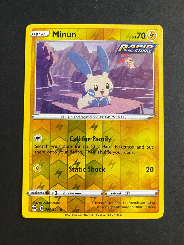 Pokemon Minun 090/264 Fusion Strike Reverse Holo VLP/NM