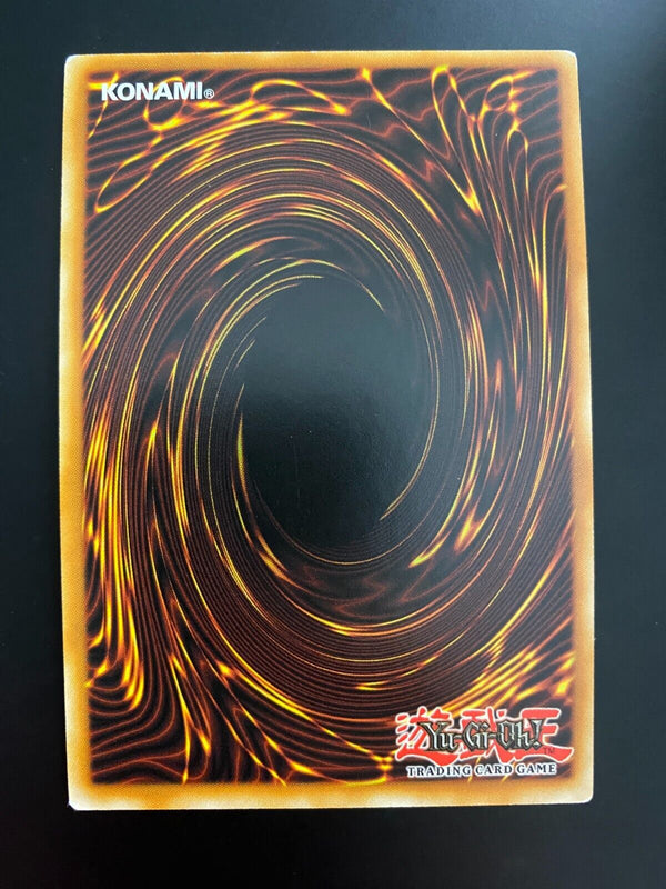 Yugioh Master Hyperion PGL2-EN082 Gold Rare 1st Edition VLP