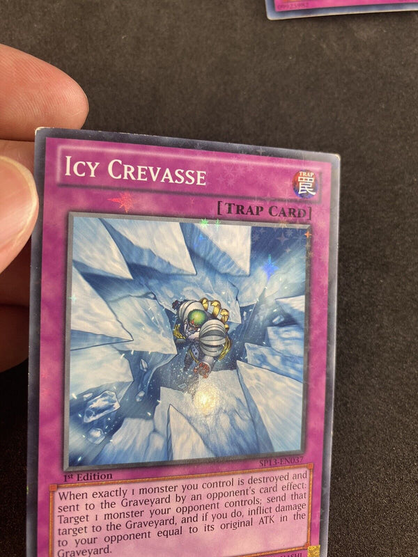 Yugioh Icy Crevasse SP13-EN037 Starfoil Rare 1st Edition VLP